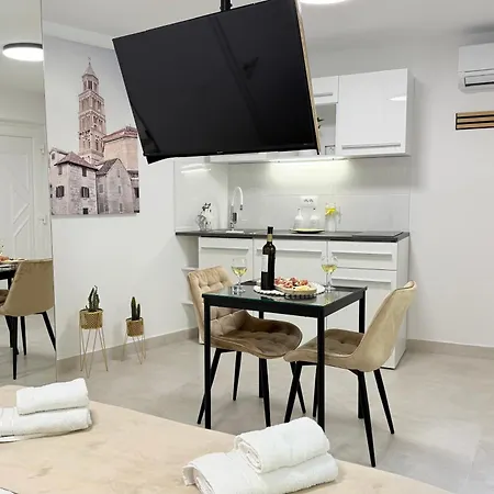 Imperium Iv Apartment