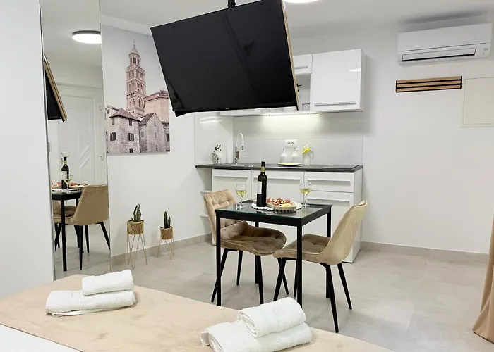Imperium Iv - With Terrace Apartment